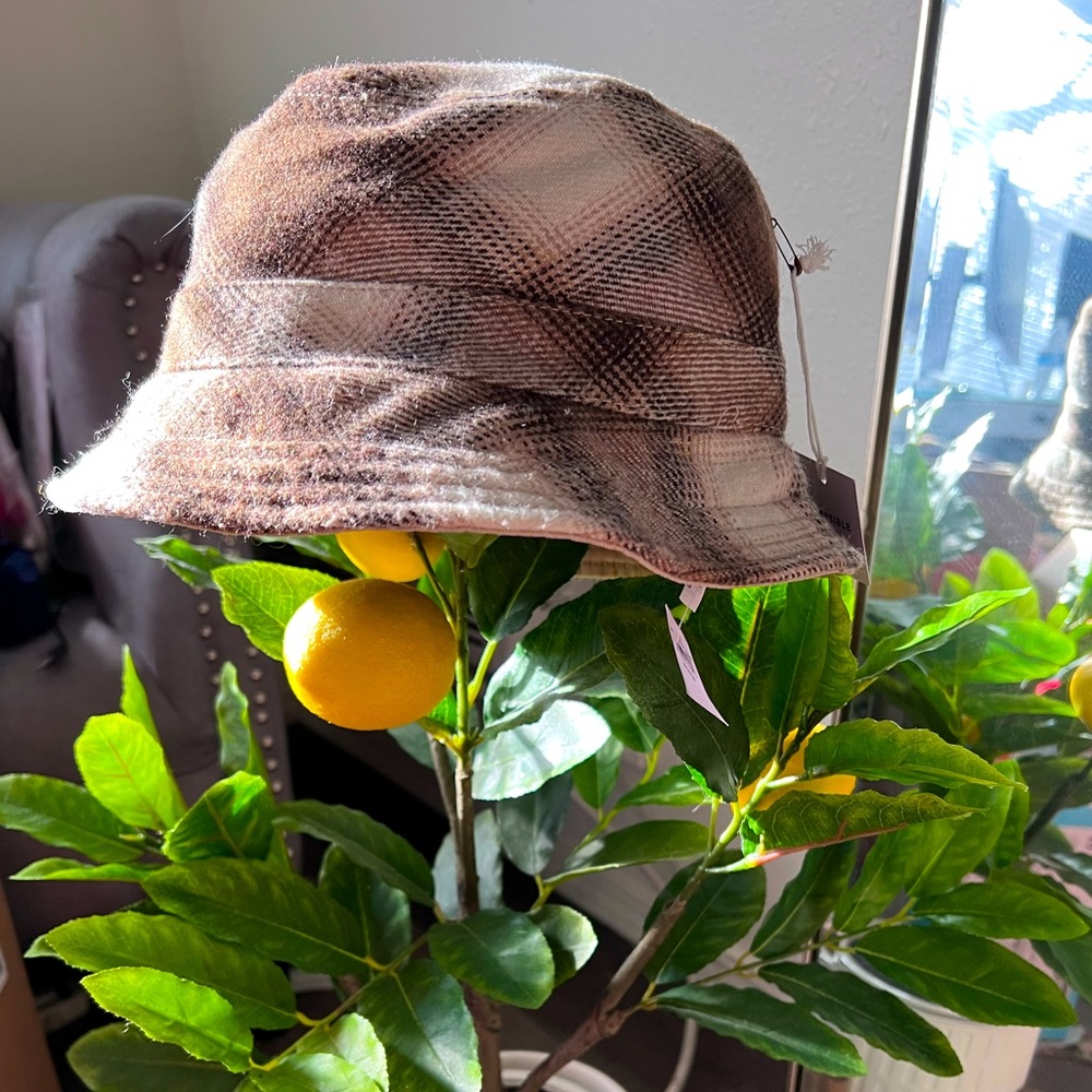 American Eagle Reversible Bucket Hat